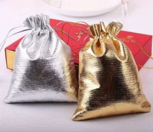 Conj. 10 Sacos de Organza Metalizada 7x9Cm